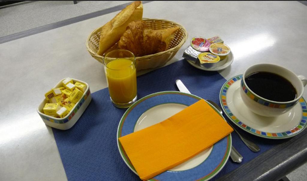 Hotel Le Chatelain Faulquemont Luaran gambar
